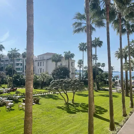 Lägenhet Grand Cormoran Avec Terrrasse Cannes